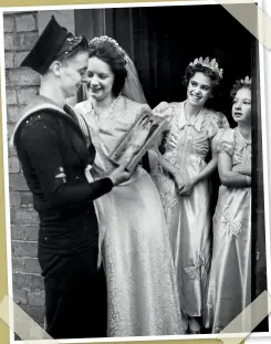  ??  ?? BELOW Sailor Fred Gornam with his bride on their wedding day in January 1945