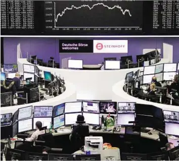  ?? Reuters ?? Cross continent drop The stock exchange in Frankfurt. European shares fell 1.5 per cent, declining for a fourth straight session, while MSCI’s broadest index of Asia-Pacific shares outside Japan hit a two-month low.
