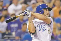  ?? CHARLIE RIEDEL/ASSOCIATED PRESS FILE PHOTO ?? The Royals’ Mike Moustakas has agreed to a one-year contract that keeps him with the Royals and guarantees the third baseman $6.5 million, a pay cut after a standout season.