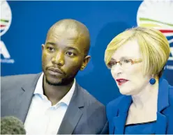  ??  ?? Helen Zille with Mmusi Maimane