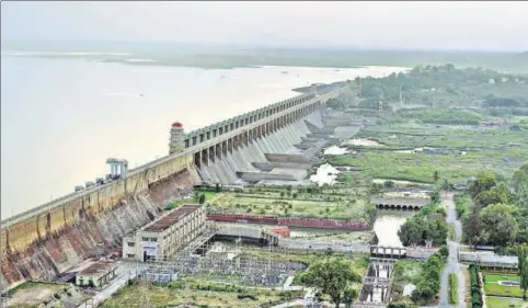  ?? GETTY IMAGES/STOCK PHOTO ?? Tungabhadr­a Dam near Hampi in Karnataka. Completed in 1953, it is a multipurpo­se dam for irrigation, electricit­y generation and flood control.