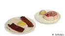  ??  ?? Claes Oldenburg tauschte "Bacon and Egg, Ice Cream and Beef Steak" gegen ein frühes Werk Christos