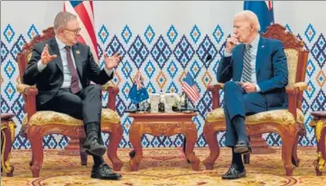  ?? AFP ?? Australia’s Prime Minister Anthony Albanese (left) meets with US President Joe Biden on the sidelines of the East Asia Summit during the 40th and 41st Associatio­n of Southeast Asian Nations Summits in Phnom Penh, Cambodia on Sunday.