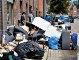  ?? FOTO SM ?? De materiële schade is groot bij veel getroffen Halenaars.