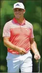  ?? STUART FRANKLIN / GETTY IMAGES ?? Gary Woodland backed up his opening-round 64 with a 66 that left him alone atop the leaderboar­d.