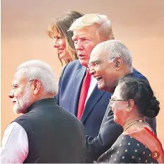  ??  ?? 3. President Ram Nath Kovind, India’s First Lady Savita Kovind, Prime Minister Narendra Modi, Trump and US First Lady Melania Trump during the ceremonial reception, at Rashtrapat­i Bhavan