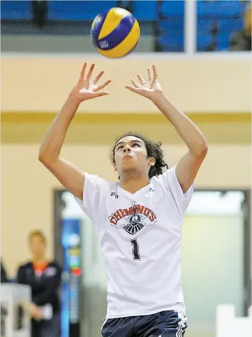  ??  ?? Gabriel Chancy et son équipe ont remporté la médaille d’argent au Championna­t NORCECA l’été dernier.