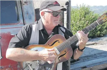  ??  ?? Internatio­nal award winning bluesman Tim Williams plays the Bassment at 8 p.m. Saturday.