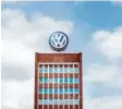  ?? Foto: Hauke-Christian Dittrich, dpa ?? VW plant die Verschrott­ung alter Diesel.