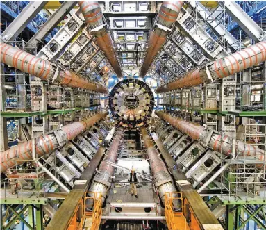  ??  ?? El éxito de las pruebas para acelerar átomos abre la posibilida­d de utilizar acelerador­es como fábricas de rayos gamma.