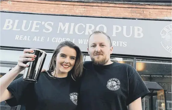  ??  ?? Alice Pye and Callum Watson outside Blue's Micro Pub.