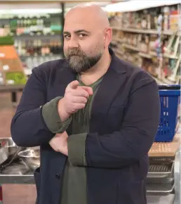  ??  ?? Duff Goldman as seen in “Dessert Games”