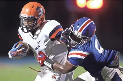  ?? THE COMMERCIAL APPEAL FILE PHOTO ?? MUS senior Maurice Hampton is committed to play football and baseball for LSU.