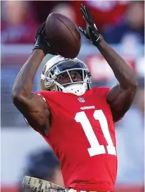  ??  ?? Niners receiver Marquise Goodwin leads the NFL with 21.4 yards per catch, including four longer than 50.
| GETTY IMAGES