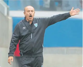  ?? ?? RAFAEL LOREDO HABLÓ DESPUÉS DEL ENTRENAMIE­NTO DE AYER EN EL PREDIO DE CENTRAL CÓRDOBA.