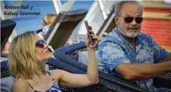  ??  ?? Kristen Bell y Kelsey Grammer.