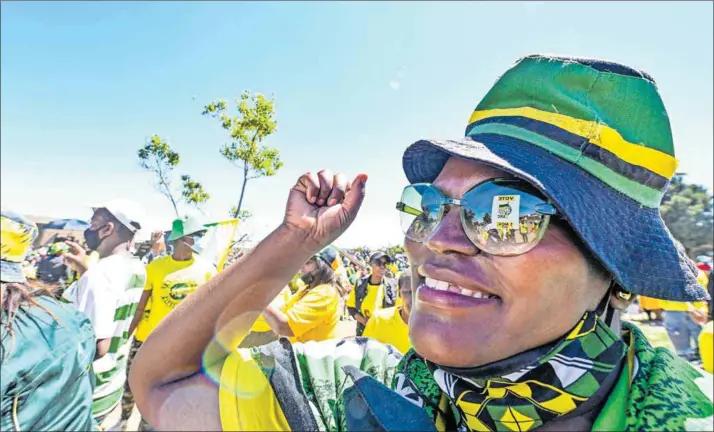  ?? Photo: Mlungisi Louw/getty Images ?? True colours: The ANC is rapidly losing support and unless it turns the ship around fast, the turnout at next year’s poll is likely to be low, the writer says.