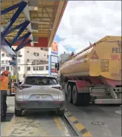  ?? XCA ?? El abastecimi­ento de gasolina se normaliza con el paso de los días. No se observan largas filas.