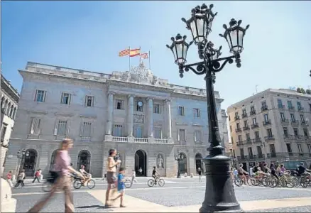  ?? ANA JIMÉNEZ ?? El Ayuntamien­to de Barcelona está entre los 19 que obtienen la máxima puntuación en transparen­cia