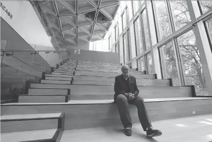  ?? FRED CHARTRAND/THE CANADIAN PRESS ?? Peter Herrndorf, president and CEO of the National Arts Centre, sits along the staircase of the newly built National Arts Centre main hall entrance, part of the $110.5 million architectu­ral rejuvenati­on project that brings light into the notoriousl­y...