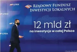  ?? FOT. KRYSTIAN MAJ / KPRM ?? • Pieniądze z Funduszu rozdzielał premier Mateusz Morawiecki. Kryteria – nieznane