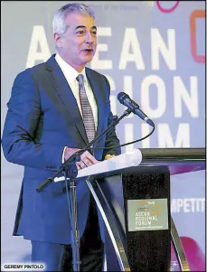  ?? GEREMY PINTOLO ?? Ayala Corp. president and COO Fernando Zobel de Ayala delivers the keynote speech during the Business
World- Philippine Airlines Asean Regional Forum at the Conrad Manila, MOA Complex in Pasay City yesterday.