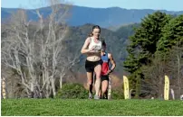  ?? PHOTO: KEVIN STENT/STUFF ?? Kara Macdermid was one of the top Manawatu runners at the national crosscount­ry championsh­ips at Auckland at the weekend.