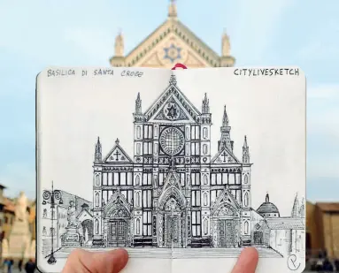  ??  ?? Talento Accanto la Basilica di Santa Croce secondo Pietro Cataudella studente di geofisica con la passione per l’arte. I suoi «sketch» pubblicati sui social network spopolano. Su Instagram ha raggiunto quasi 26 mila follower