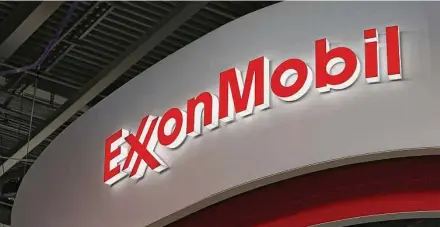  ?? Andrey Rudakov/Bloomberg ?? Exxon has slashed its support for Viridos, a biotech company based in La Jolla, Calif., that operated as the oil giant’s key technical partner since it began its algae push in 2009.