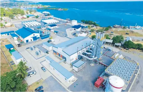 ??  ?? GENERACIÓN. La producción de energía a base de gas LPG y viento ubica a la empresa en una posición privilegia­da en el Caribe.