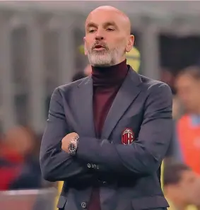  ?? AP ?? Rebus Stefano Pioli, 54 anni, è arrivato al Milan da un mese in sostituzio­ne di Marco Giampaolo. Nella stagione scorsa allenava la Fiorentina