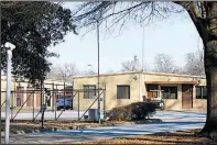  ?? Arkansas Democrat-Gazette/THOMAS METTHE ?? Storage World near West Markham Street and John Barrow Road in Little Rock was built in 1985.