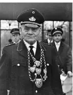  ?? ?? Hubert Pauels sen. war 1968 Festketten­träger für die Feuerwehr Veert.