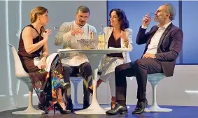  ??  ?? A cena
Da sinistra, Lisa Galantini, Francesco Villano, Saba Anglana e Hossein Taheri in una scena di «Disgraced»