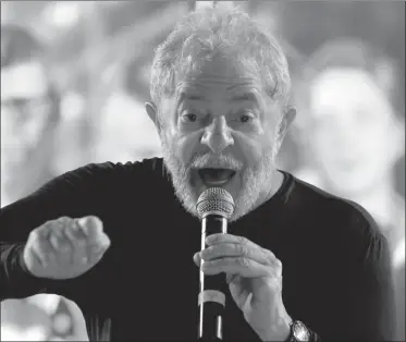  ??  ?? LULA. Cada vez más cerca de la libertad.