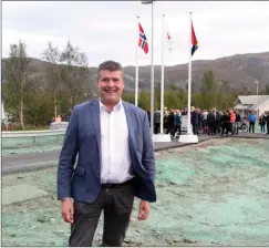 ?? (Foto: Reiulf Grønnevik) ?? VIL UTBEDRE KLØFTA: Bengt Rune Strifeldt håper å framskynde planene om tunnel i Kløfta.