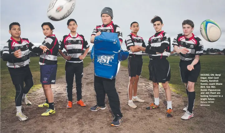  ?? Picture: PETER RISTEVSKI ?? KICKING ON: Benji Edgar, Abel Cecil Faaofo, Kendrick Kunoo, coach Shane Bird, Soe Mer, Xavier Papasavvas and Jett Peart are looking forward to a bright future.