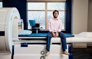  ??  ?? Revolution­izing emergency medicine. Genetesis founder Peeyush Shrivastav­a took advantage of new risk capital in Mason, Ohio, to create a superfast heartimagi­ng technology.