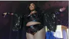  ?? CHRIS PIZZELLO
THE ASSOCIATED PRESS ?? R&B/hip-hop star Lizzo delivered a strong show at San Francisco’s Bill Graham Civic on Sunday, the first of two sold-out shows at the 8,500-capacity venue.