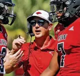  ?? Ronald Cortes / Contributo­r ?? UIW coach Eric Morris is departing to become Washington State’s offensive coordinato­r after guiding the Cardinals to a 24-17 record.