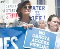  ??  ?? Reuters
SUSAN SARANDON at a rally on Dakota Access Pipeline.