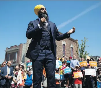  ?? DARRYL DYCK/THE CANADIAN PRESS ?? Federal NDP Leader Jagmeet Singh announces he will run in a byelection in Burnaby South, during an event at an outdoor film studio in Burnaby on Wednesday.