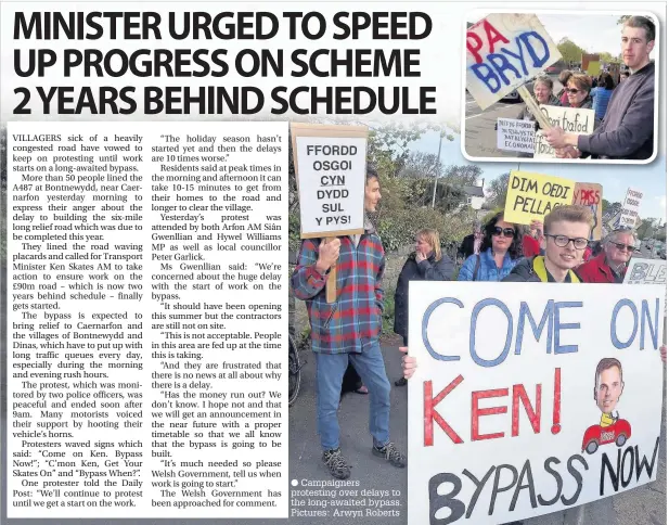  ??  ?? ● Campaigner­s protesting over delays to the long-awaited bypass. Pictures: Arwyn Roberts
