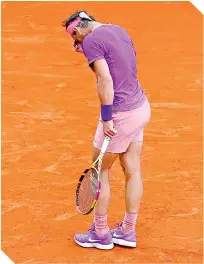  ?? / FOTO: EFE ?? El español jugó un pésimo partido y fue eliminado por el octavo clasificad­o mundial.