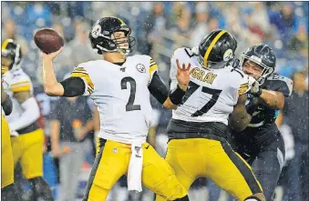  ?? [AP PHOTO/MARK ZALESKI] ?? Pittsburgh Steelers quarterbac­k Mason Rudolph has won the backup job behind starter Ben Roethlisbe­rger.