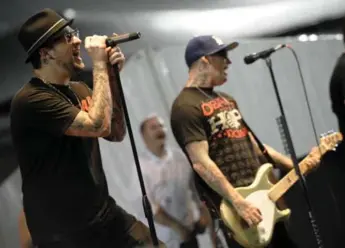  ?? CHRIS PIZZELLO/THE ASSOCIATED PRESS FILE PHOTO ?? Good Charlotte will take the stage at the Danforth Music Hall on April 19, as part of Canadian Music Week.