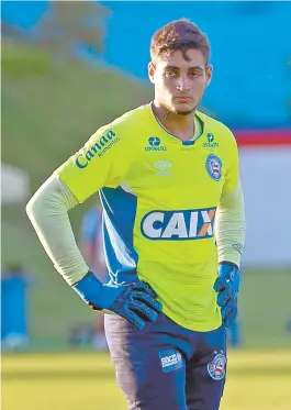  ??  ?? Situação do goleiro Jean não foi definida. Bahia quer proposta melhor