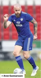  ??  ?? &gt; Aron Gunnarsson