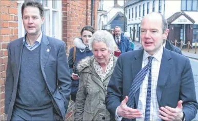  ?? Picture: Martin Apps FM3541232 ?? Deputy Prime Minister Nick Clegg with villager Jane Bird and Lib Dem parliament­ary candidate Jasper Gerard in Yalding