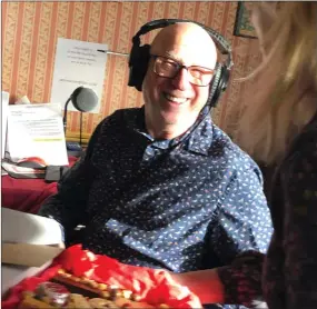  ?? ?? Ken Bruce spent the week playing music before his last Radio 2 show yesterday